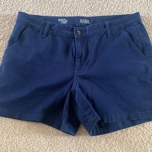 a.n.a navy blue shorts size 14